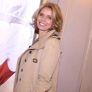 Sylvie Tellier à la 150 ème du spectacle "Tombé du ciel" de Jeanfi Janssens à la Comédie des Champs Elysées à Paris le 13 février 2025. Spectacle suivi d'une réception Restaurant Manko.

© Cédric Perrin / Bestimage