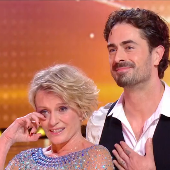 Sophie Davant émue par la disparition de sa mère, "Danse avec les stars", capture d'écran TF1.