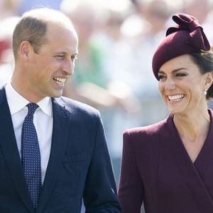 Il s'agit d'un lieu qui était très important pour la reine Elizabeth II puisqu'elle était membre depuis l'âge de 17 ans.

Le prince William, prince de Galles, et Catherine (Kate) Middleton, princesse de Galles assistent à un service religieux marquant le premier anniversaire de la mort de la reine Elizabeth II à la cathédrale St Davids à Haverfordwest dans le Pembrokeshire, pays de Galles, Royaume Uni, le 8 septembre 2023. © AGENCE / BESTIMAGE