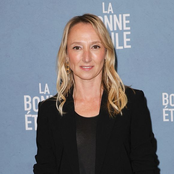 Audrey Lamy se confie dans le magazine "ELLE" sur sa vie privée, qu’elle protège habituellement.

Audrey Lamy lors de l'avant-première du film "La bonne étoile" au cinéma UGC Ciné Cité Bercy à Paris.

© Coadic Guirec / Bestimage