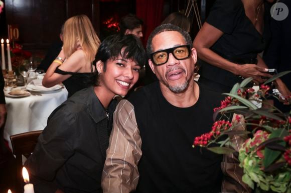 Dans le cadre magique du Concerto pour la paix, JoeyStarr s'est présenté aux côtés de sa nouvelle compagne, Pauline Latchoumanin. JoeyStarr et sa compagne Pauline Latchoumanin lors de la soirée Omar Harfouch "Dîner chez Maxim's" à Paris. © Perusseau / Tribeca / Bestimage