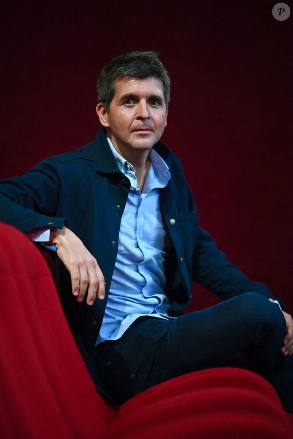 Exclusive - Thomas Sotto posant lors du Festival De La Fiction Et Du Documentaire Politique à La Baule, France, le 7 octobre 2023. Photo by Franck Castel/ABACAPRESS.COM