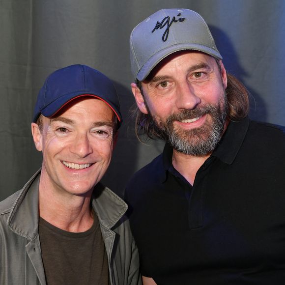 Jonathan Lambert, Fred Testot - Prime d'Amazon fait sa fête foraine au Bridge Club à Paris le 25 juin 2025.  Hier soir, le Bridge Club s’est métamorphosé en fête foraine où de nombreuses personnalités se sont réunies pour célébrer Prime Day, l’événement shopping estival qui animera l’été du 8 au 11 juillet.
  © Veeren/Bestimage