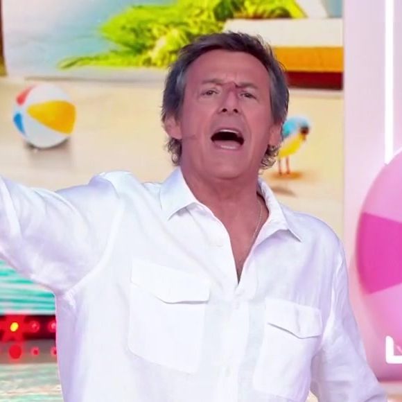Jean-Luc Reichmann lors de l'émission des "12 coups de midi" diffusée le 6 juillet 2025 sur TF1

Capture d'écran TF1