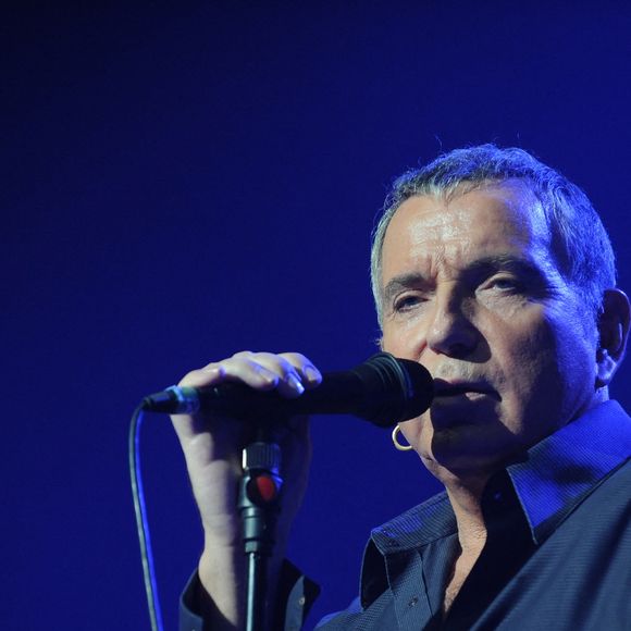 Bernard Lavilliers se produit à Genève, en Suisse, le 23 mai 2008. Photo : Loona/ABACAPRESS.COM