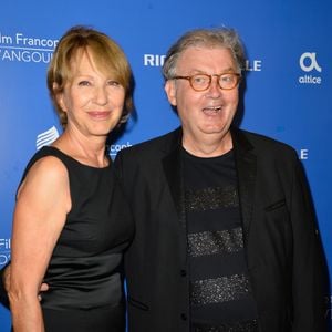 C'est ce qu'indique un proche, l'agent et producteur Dominique Besnehard

Nathalie Baye et Dominique Besnehard - 10ème festival du Film Francophone d'Angoulême, France, le 27 août 2017. © Coadic Guirec/Bestimage