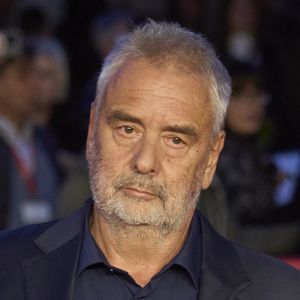 Luc Besson à la première du film "Dracula" de L.Besson lors de la 20ème édition du festival du film de Rome le 24 octobre 2025. @Bestimage