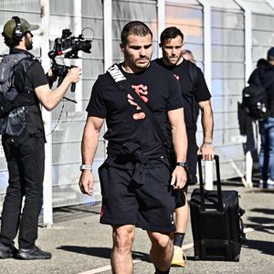 Cette absence met fin à l'espoir de Dupont de retrouver une tournée d'été avec les Bleus, une première depuis 2017.

Antoine Dupont (st) lors du match de rugby du 8ème de finale de la Coupe des champions Investec opposant le Stade Toulousains à Bristol (59-26) à Toulouse, France, le 4 avril 2026. © Thierry Breton/Psnewz/Bestimage