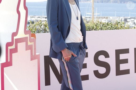 Sara Mortensen au photocall de la série "Astrid et Raphaëlle" lors de la 5ème saison du festival International des Séries "Canneseries" à Cannes, France, le 2 avril 2022. © Denis Guignebourg/Bestimage