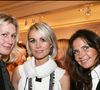 À cet instant, parmi tant d'autres, Luana Belmondo en prend alors pour son grade.
Luana Belmondo, Laeticia Hallyday et Cécile Angeli à l'hôtel Drouot Montaigne BERTRAND RINDOFF PETROFF / BESTIMAGE