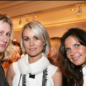 À cet instant, parmi tant d'autres, Luana Belmondo en prend alors pour son grade.
Luana Belmondo, Laeticia Hallyday et Cécile Angeli à l'hôtel Drouot Montaigne BERTRAND RINDOFF PETROFF / BESTIMAGE