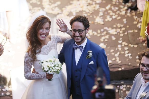 Mariage de Thomas Hollande et de la journaliste Emilie Broussouloux en l'église de Meyssac en Corrèze, près de Brive, ville d'Emilie, le 8 septembre 2018. © Patrick Bernard-Guillaume Collet / Bestimage