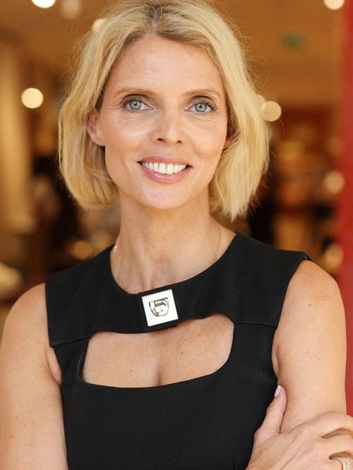 EXCLU Sylvie Tellier se réinvente dans la mode trois ans après son départ de Miss France : “L’élégance n’est pas une question de prix…”