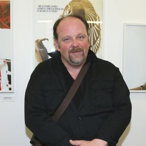 Grégory Gadebois à l'exposition "55 Politiques" à l'Espace Dupin à Paris. L'exposition met à l'honneur 55 femmes engagées en politique de -51 avant J.C jusqu'à aujourd'hui. Paris le 9 juin 2016. © Marc Ausset-Lacroix/Bestimage