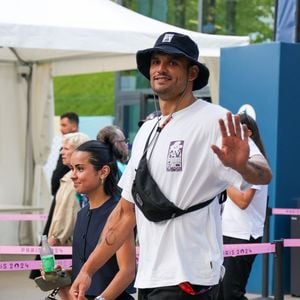 Florent Manaudou and Lola Dumenil lors des Jeux olympiques de Paris 2024. Backgrid USA / Bestimage