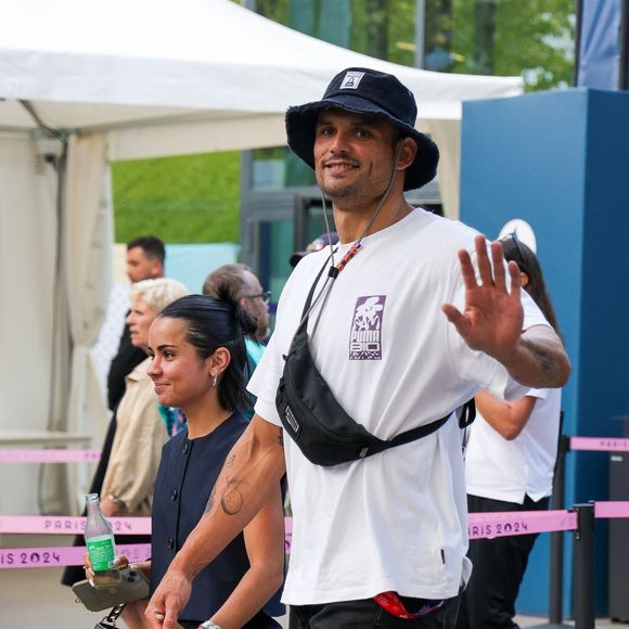 Florent Manaudou and Lola Dumenil lors des Jeux olympiques de Paris 2024. Backgrid USA / Bestimage