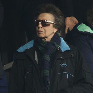 La princesse Anne en tribunes lors du match du Tournoi des Six Nations opposant la France à l'Écosse (35-16) au Stade de France à Saint-Denis, Seine Saint-Denis, France, le 15 mars 2025. © Christian Liewig/Bestimage