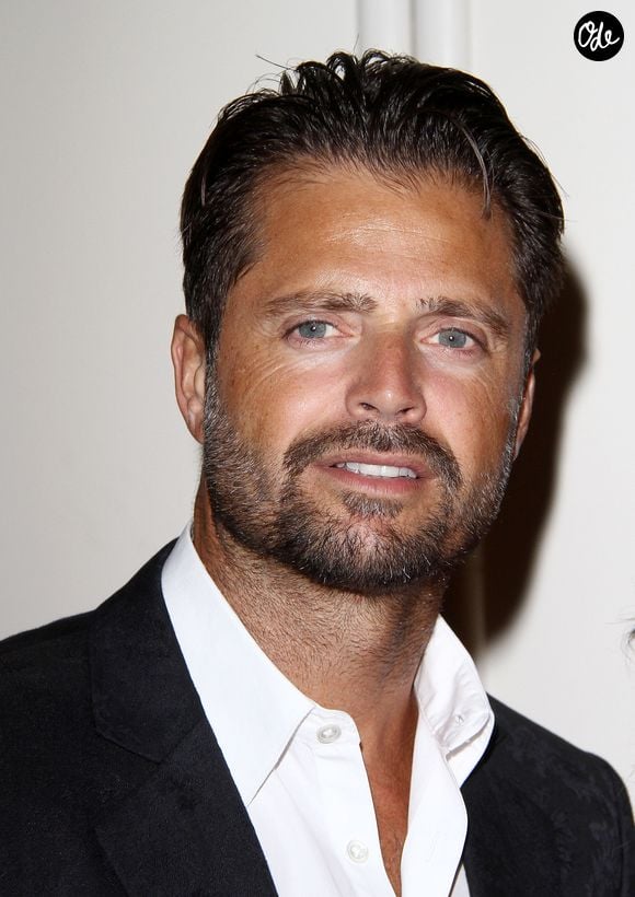 En effet, le comédien français David Charvet va participer à la prochaine saison du programme baptisé "Special Forces: World's Toughest Test"

David Charvet à la soirée "Operation Smile" à l'hôtel "The Beverly Wilshire" à Beverly Hills, le 2 octobre 2015.
© FAMEFLYNET / BESTIMAGE