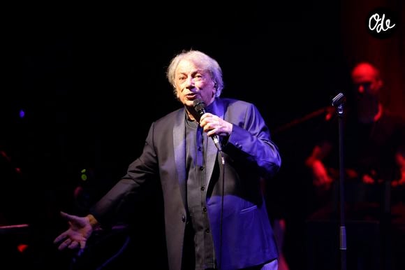 C'est ce qui avait été dit l'année dernière

Exclusif - Hervé Vilard - Concert de Hervé Vilard au café de la danse à Paris le 13 décembre 2025.
© Cédric Perrin / Bestimage