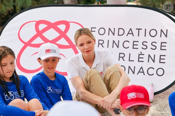 La princesse Charlène de Monaco lors de la journée "Water Safety Day, pour la prévention de la noyade" sur la plage du Larvotto de Monaco, le 17 juin 2025. Cet événement est organisé par sa Fondation, le Centre de Sauvetage Aquatique de Monaco (CSAM) en partenariat avec la Croix-Rouge monégasque. © Claudia Albuquerque/Bestimage