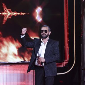 Exclusif - Cyril Hanouna, sur le plateau de l’émission « TPMP » La dernière sur C8,  présentée par C.Hanouna et diffusée en direct sur C8, Paris, France, le 27 fevrier 2025. © Jack Tribeca / Bestimage