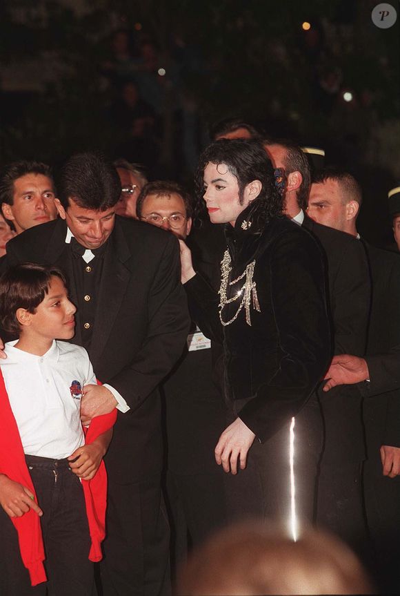 Archive - Michael Jackson en visite au Festival de Cannes 

© Bestimage