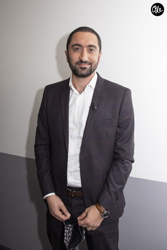 Jimmy Mohamed en backstage de l'enregistrement de l'émission "On Est En Direct" (OEED), présentée par L.Ruquier, diffusée sur France 2, le 3 octobre 2020.

© Jack Tribeca / Bestimage