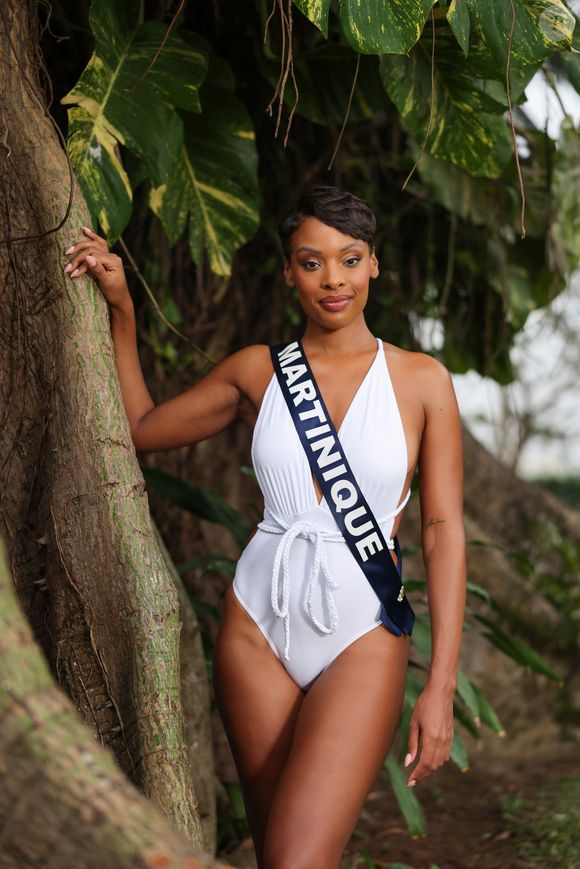 Angélique Angarni-Filopon, Miss Martinique, en maillot de bain, candidate pour l'élection de Miss France 2025.