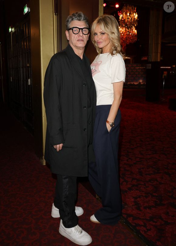 Marc Lavoine (co-producteur du spectacle) et sa compagne Adriana Karembeu lors de la générale du spectacle musical "Les Souliers Rouges" au Casino de Paris, le 24 janvier 2025.
© Guirec Coadic/Bestimage