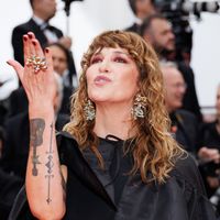 "On m'avait prédit un contrecoup…" : Daphné Bürki revient sur la perte de son compagnon survenue il y a un peu plus d'un an