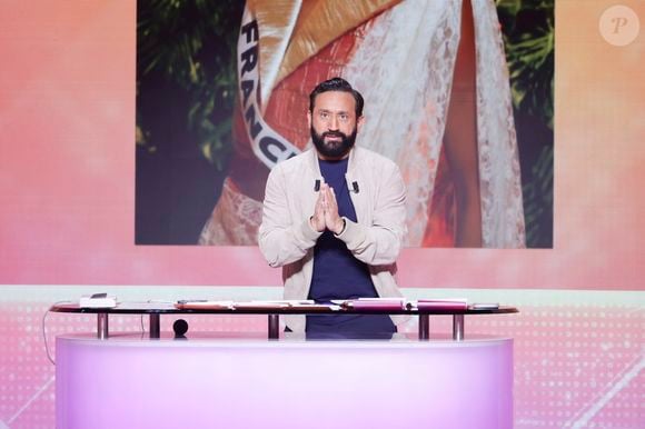 Exclusif - Cyril Hanouna - Emission TBT9 (Tout beau tout n9uf) présentée par C.Hanouna et diffusée en direct sur W9 le 20 novembre 2025. © Jack Tribeca / Bestimage