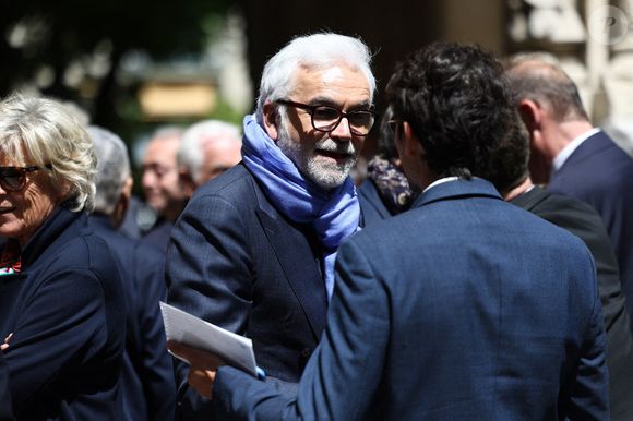 Pascal Praud, journaliste français assistant à la cérémonie d'enterrement de Daniel Bilalian à l'église Saint-Pierre de Neuilly-sur-Seine, près de Paris, France, le 22 mai 2025. Photo par Raphael Lafargue/ABACAPRESS.COM