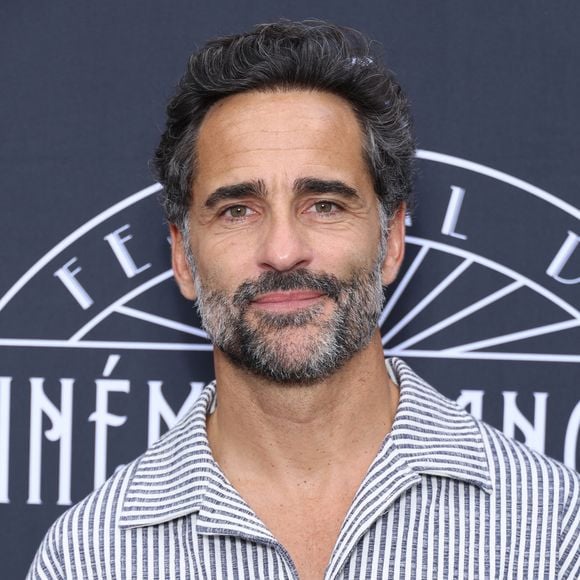 Exclusif - Florent Peyre au photocall du Festival du Cinéma Francais et de la gastronomie d'Aix-Les-Bains, le 7 juin 2025. 

Photo : Denis Guignebourg / Bestimage