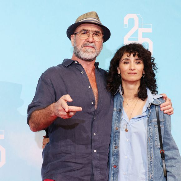 Eric Cantona et Rachida Brakni - Photocall de la série "Brigade anonyme" lors de la 25ème édition du Festival de la fiction de la Rochelle. © Denis Guignebourg / Bestimage