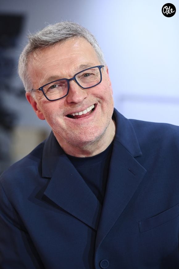 Laurent Ruquier lors de l'enregistrement de l'émission "Vivement dimanche" au studio Rive Gauche, présentée par M.Drucker avec une diffusion sur France 3 le 8 mars 2026, à Paris, France, le 25 février 2026. © Guillaume Gaffiot/Bestimage