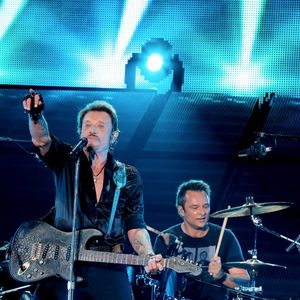 Exclusif - David Hallyday - Johnny Hallyday en duo pour son 2eme concert de la tournee "Born Rocker Tour" au POPB de Bercy a Paris. Le 15 juin 2013
