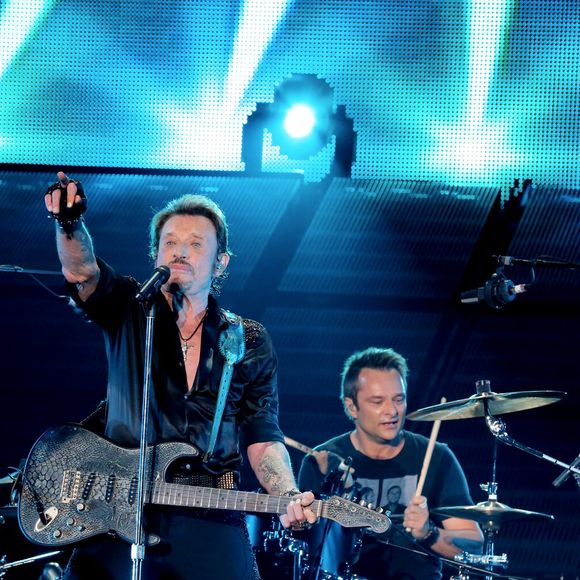 Exclusif - David Hallyday - Johnny Hallyday en duo pour son 2eme concert de la tournee "Born Rocker Tour" au POPB de Bercy a Paris. Le 15 juin 2013