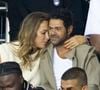 Jamel Debbouze et sa compagne Mélissa Theuriau ont partagé leur émotion après une perte tragique

Mélissa Theuriau et son mari Jamel Debbouze - People assistent au match aller de la Ligue des Champions entre le Paris Saint-Germain et la Juventus (2-1) au Parc des Princes à Paris. AGENCE / BESTIMAGE