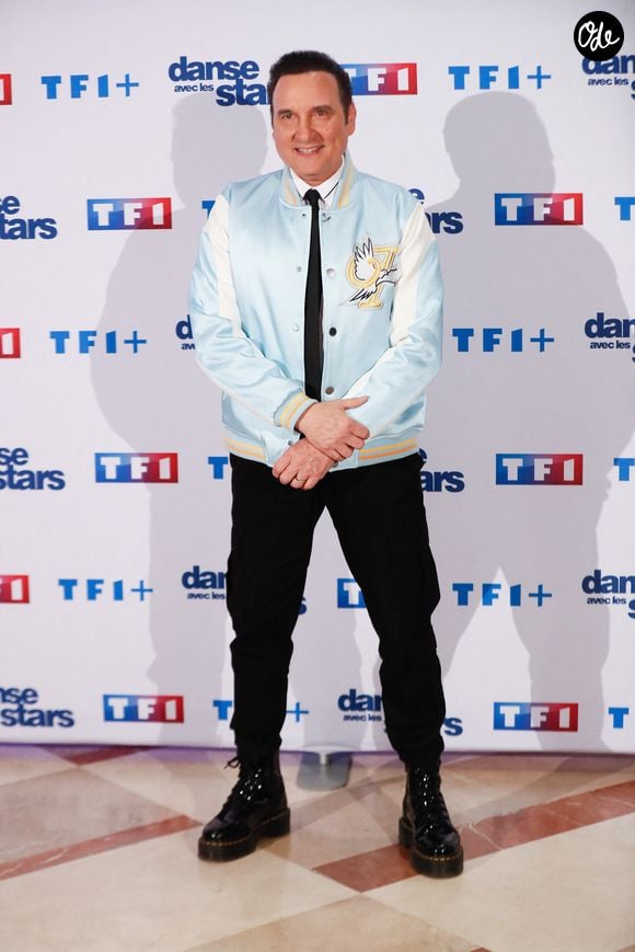 Isabelle occupait une place importante dans sa famille et s'était notamment beaucoup occupée de Jean-Francis et Francesca, ses deux enfants.

Jean-Marc Généreux - Photocall du lancement de la saison 2025 de l'émission "Danse avec les stars" (DALS) au siège de TF1 à Boulogne-Billancourt le 16 janvier 2025. © Christophe Clovis / Bestimage