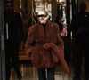 Alors qu’elle s’apprête à donner son dernier concert ce soir dans la capitale, retour sur les looks les plus marquants de son séjour en France.

Céline Dion salue ses fans à la sortie de l’hôtel Royal Monceau à Paris, avant de rejoindre La Plenitude Arena de Paris La Défense pour poursuivre sa série de concerts, le 9 octobre 2026. 
© Marc Ausset Lacroix / Bestimag