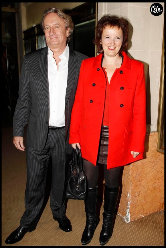 L’humoriste a déjà évoqué publiquement la douleur causée par la disparition du père de ses filles.

Anne Roumanoff et Philippe Vaillant - Générale du “On Alone Man Show” de Pascal Légitimus, au Palace, à Paris, le 17 octobre 2011.
AGENCE / BESTIMAGE