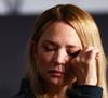 "Je ne mets pas des lunettes parce que je me prends pour une grosse resta ou parce qu’il y a du soleil, c’est parce que mes yeux n’existent plus, je crois".

Virginie Efira lors de la conférence de presse du film "Soudain" (Sudden) lors du 79ème Festival International du Film de Cannes (12 - 23 mai 2026), le 16 mai 2026.
© Valentina Claret / Pool / Bestimage