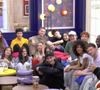 Il y a déjà du rapprochement dans l'air dans la "Star Academy" !

Extrait de l'émission "Star Academy" sur TF1
