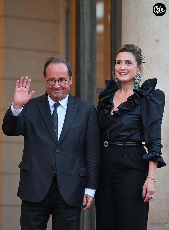 le couple François Hollande et Julie Gayet apparaît désormais en public régulièrement. 

François Hollande et Julie Gayet - Dîner d'état de l'Elysée pour le président sud-coréen Lee Jae Myung le 8 septembre 2026 © Christian Liewig/Bestimage