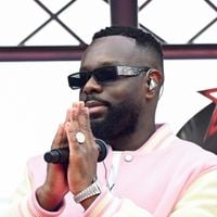 Gims contraint d'interrompre son concert à Vincennes, l'artiste n'a rien pu faire pour sauver le show