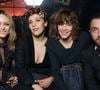 Si Vanessa Paradis est une figure incontournable de la chanson et du cinéma français, sa petite sœur Alysson n’est pas en reste...

Vanessa Paradis, Alysson Paradis, Céline Sallette et Guillaume Gouix (montre Monblanc Heritage Spirit avec diamants) - People au dîner Kering pour "Women in Motion" lors du 69ème Festival International du Film de Cannes.
© Borde-Jacovides-Moreau / Bestimage