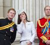 “[Il] a été mon âme sœur, mon héros et l’homme le plus extraordinaire au monde. Je suis donc dévastée d’annoncer son décès"
Le prince Harry, Catherine Kate Middleton, la duchesse de Cambridge, le prince William - La famille royale britannique réunie pour présider le traditionnel Trooping the Colour à Londres, le 14 juin 2014. Royalportraits Europe/Bernard Rubsamen / Bestimage