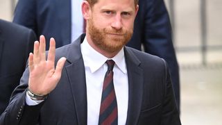 Toute la vérité n'a pas été dite sur le prince Harry : la lumière enfin faite sur sa relation très spéciale avec une femme dont il est proche