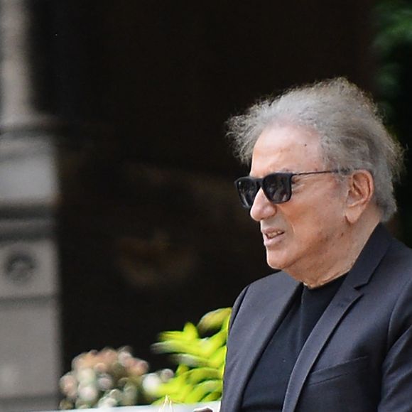 Michel Drucker aux obsèques de Françoise Coquet au cimetière de Montmartre à Paris le 24 juillet 2026.

© Agence / Bestimage