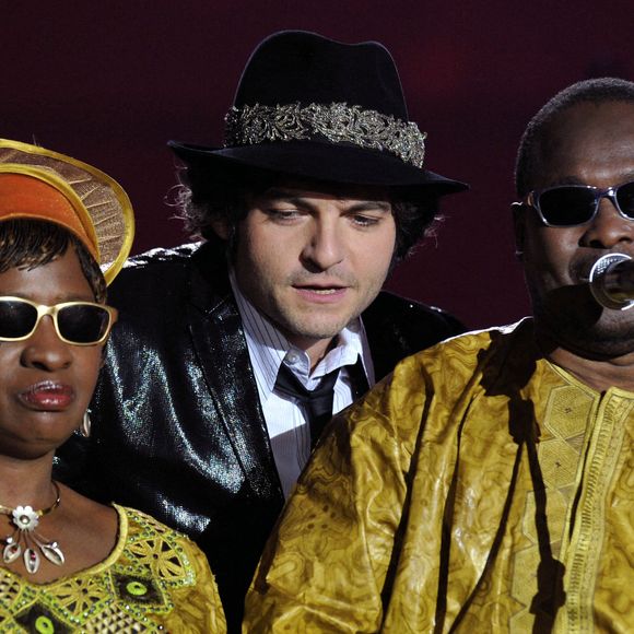 Le chanteur du duo Amadou et Mariam est décédé ce 4 avril 2025

En 2005, le duo vedette de musiciens aveugles avait remporté une Victoire de la musique pour son album "Dimanche à Bamako". Photo par Christophe Guibbaud/ABACAPRESS.COM
